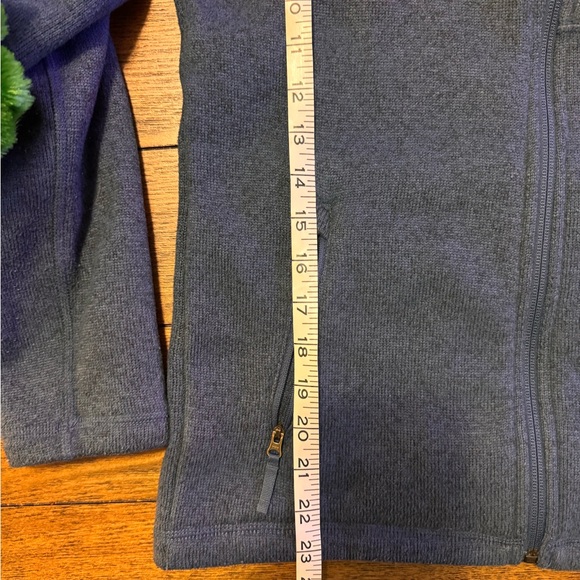 The North Face Navy Blue Fleece Jacket boys large 16-18 excellent condition - Picture 5 of 6